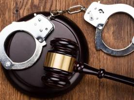 handcuffs-1522267649-6528